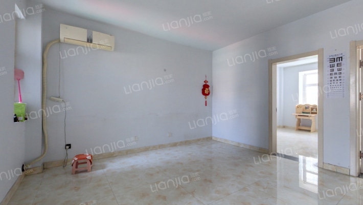 西店嘉苑二手房实景图