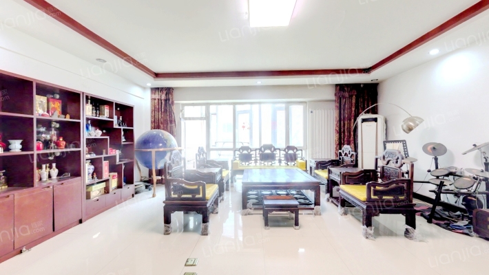 水岸名居二手房实景图