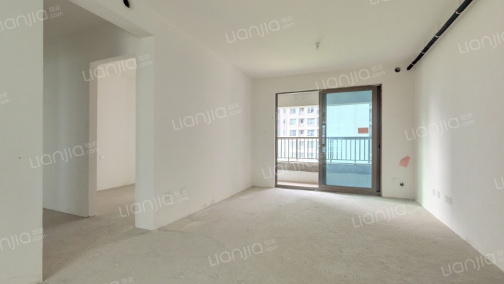 融创九天一城二手房实景图