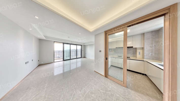 万科翡翠公园二手房实景图