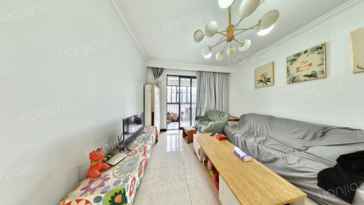 翁梅新苑三区二手房实景图