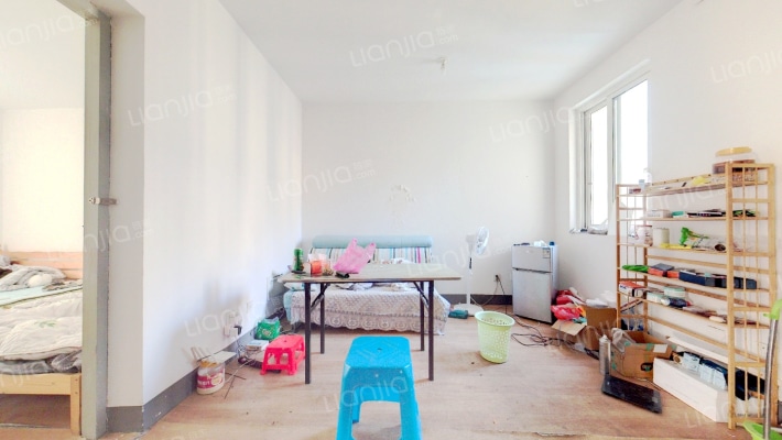 南江公寓北区二手房实景图