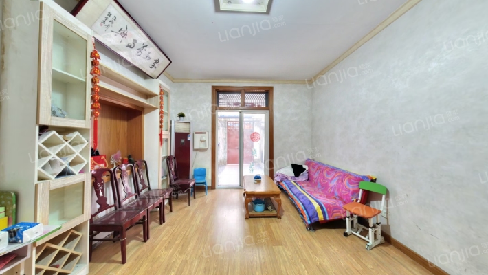 报印小区二手房实景图