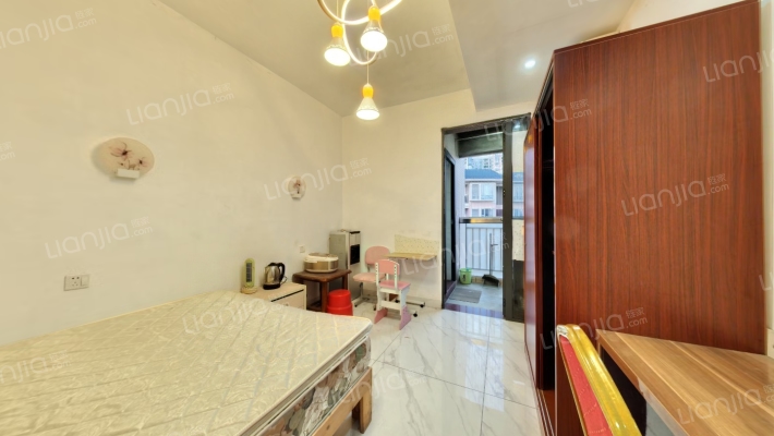 志洪嘉园二手房实景图