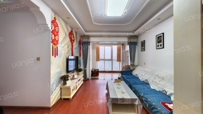富田兴龙湾二手房实景图
