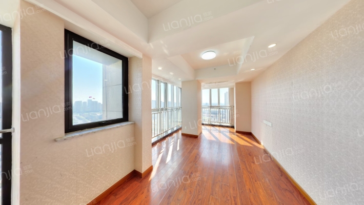 巴比伦国际广场二手房实景图