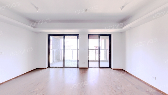 福晟钱隆府二手房实景图