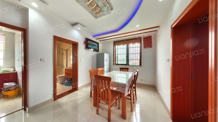 漕湖花园七区二手房实景图