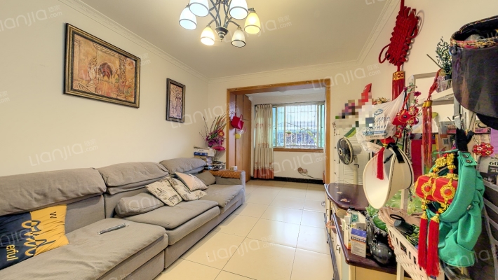 高攀路21号二手房实景图