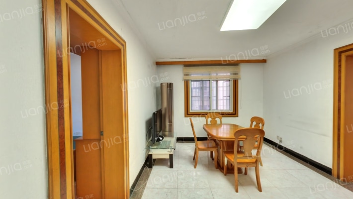 都市山庄二手房实景图