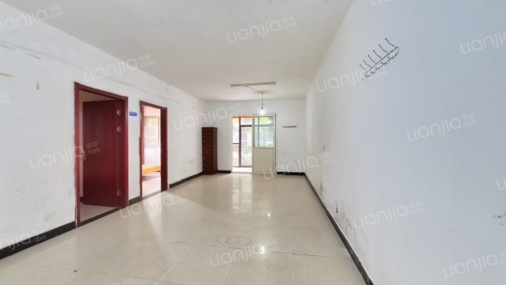 东沙花园南区二手房实景图