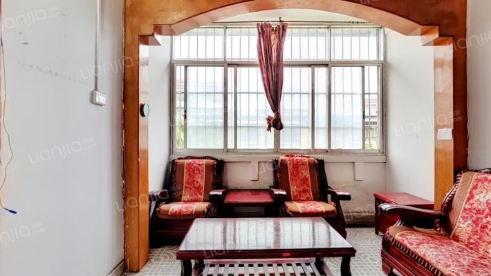 国家山小区二手房实景图