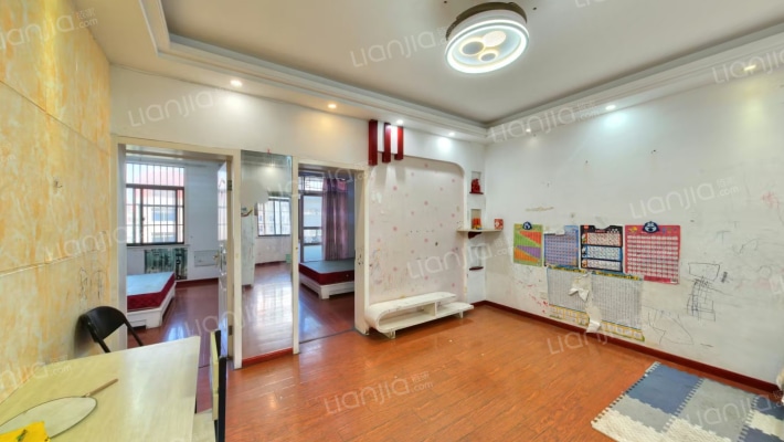 老党校家属院二手房实景图