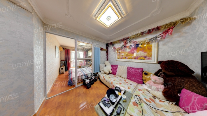 荣强里二手房实景图