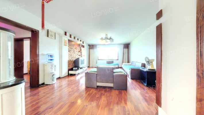 岷山花苑二手房实景图