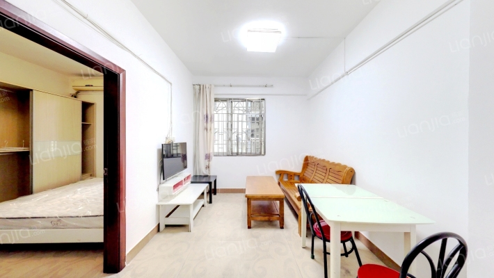 乐苑小区二手房实景图