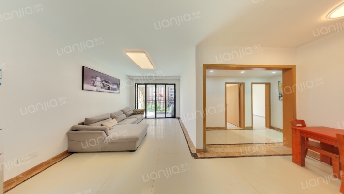 港宏世家二手房实景图