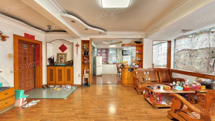 醒春居新村二手房实景图