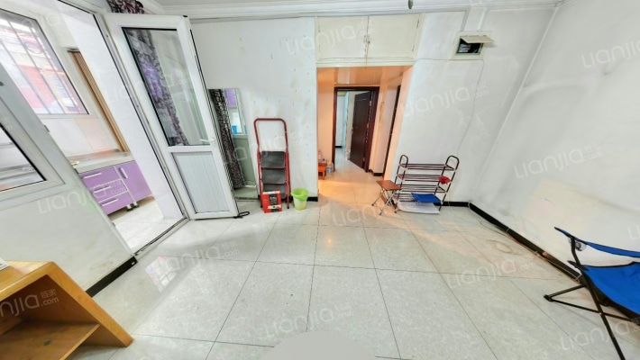 西草市东街甲34号院二手房实景图