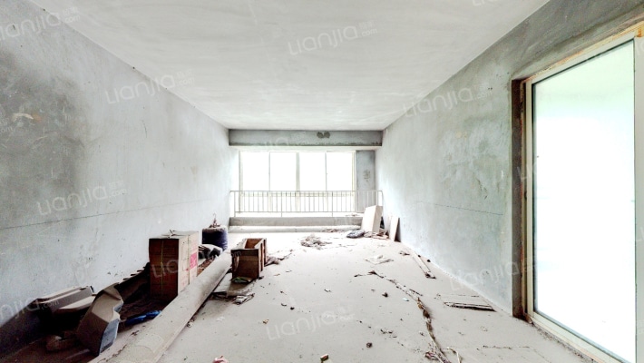 富抱泉花园二手房实景图