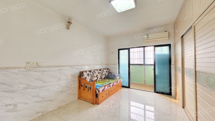 新阳现代城二手房实景图