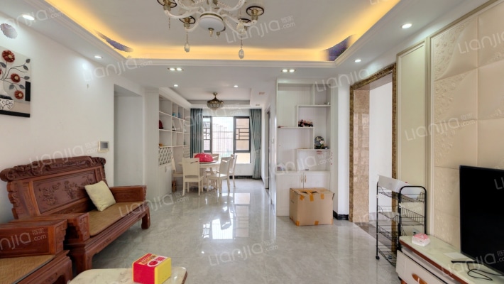 佳兆业东江新城三期二手房实景图