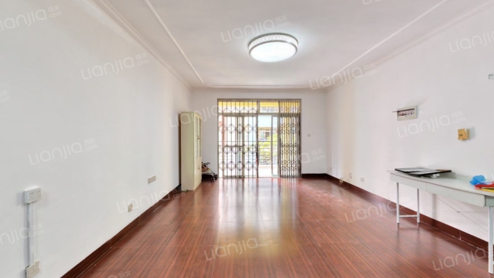 阳光新城丽水苑二手房实景图