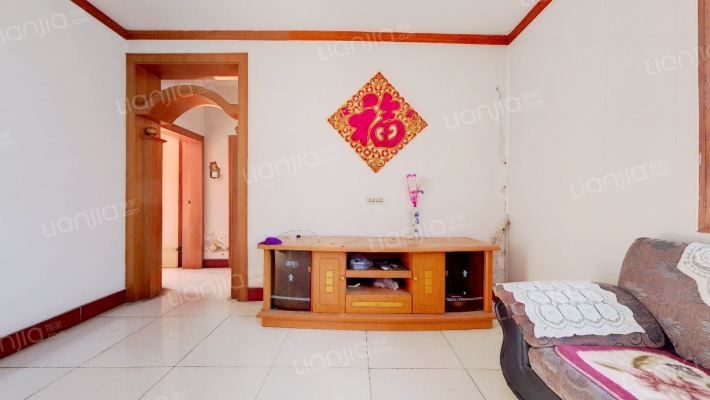 二橡胶厂家属院二手房实景图