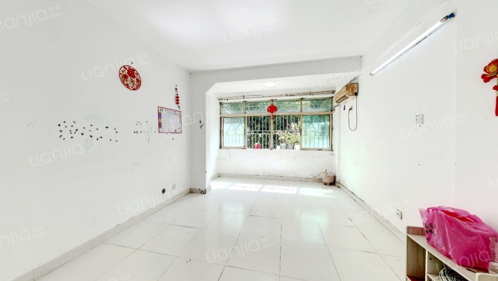 榭丽花园二手房实景图