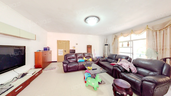 香格里拉花园二手房实景图