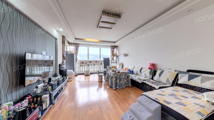 银通花园二手房实景图