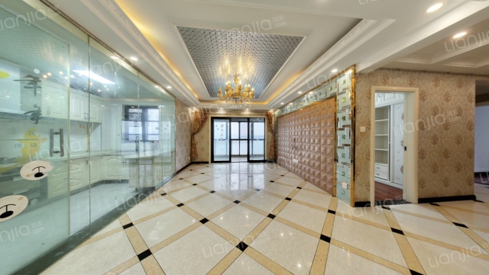 泰然南湖玫瑰湾三期二手房实景图