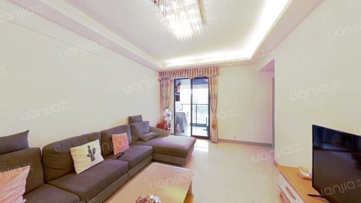 华盈尚轩二手房实景图