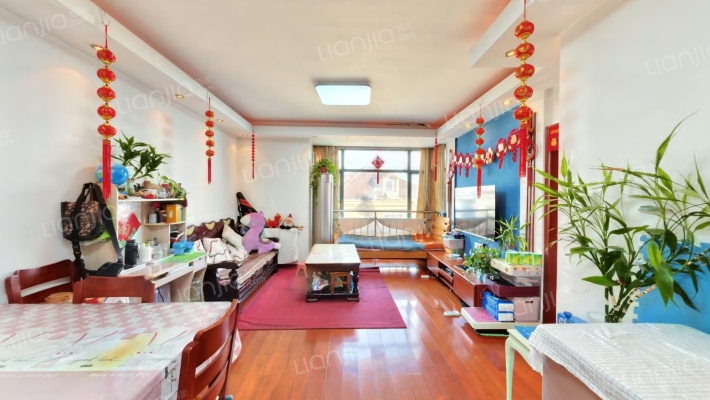 名仕嘉园二手房实景图