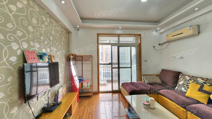 三里民居二手房实景图