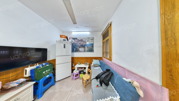 湖滨新村二手房实景图