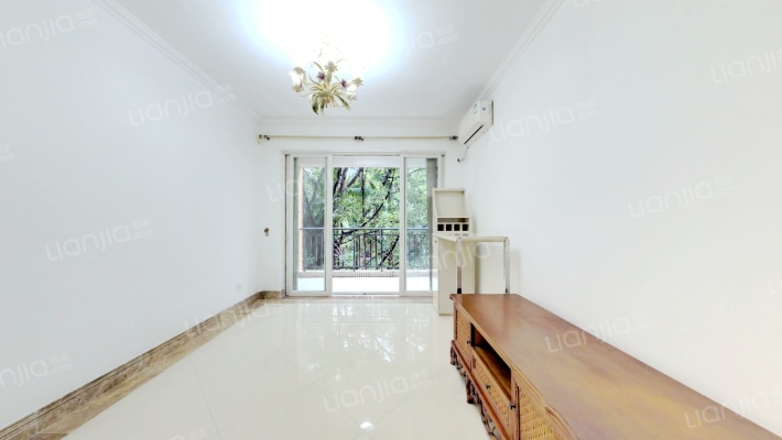 阳光假日园二手房实景图