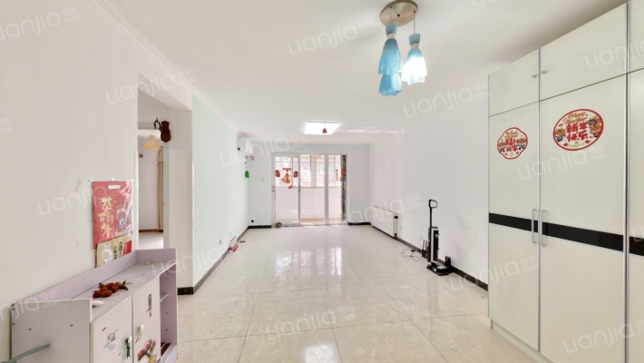 定福家园1号院二手房实景图