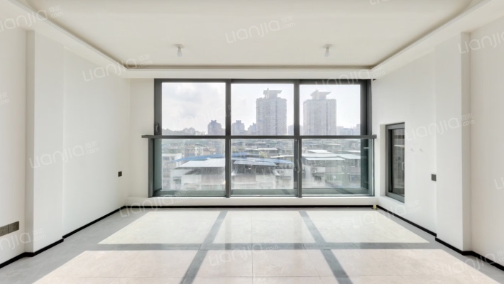 卓越天元二手房实景图