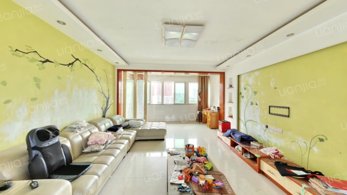 少管所宿舍二手房实景图