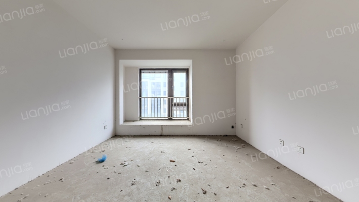 景山玫瑰园山庄二手房实景图