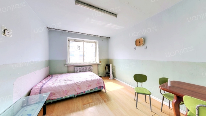 中国石油D4小区二手房实景图