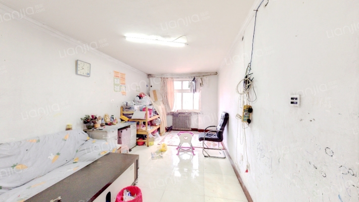 栗新小区二手房实景图