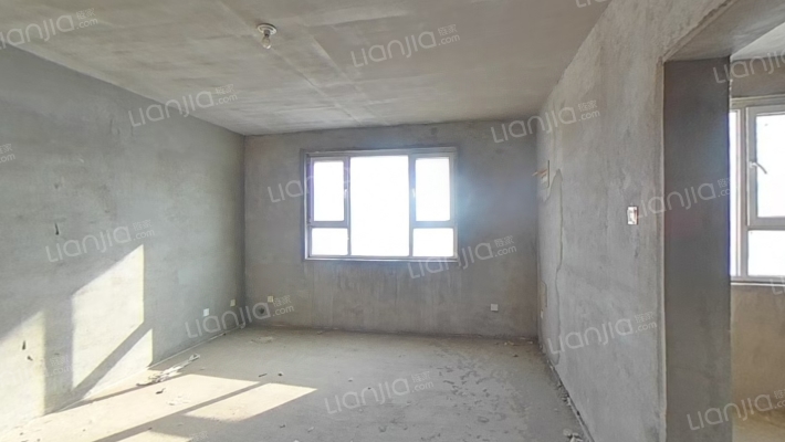 卓峰尚府二手房实景图