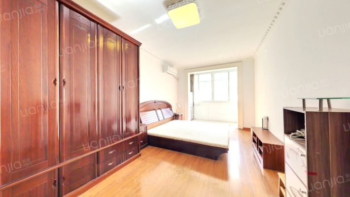 五岭小区二手房实景图