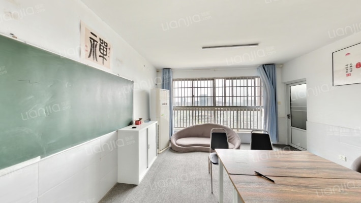 博雅公寓二手房实景图