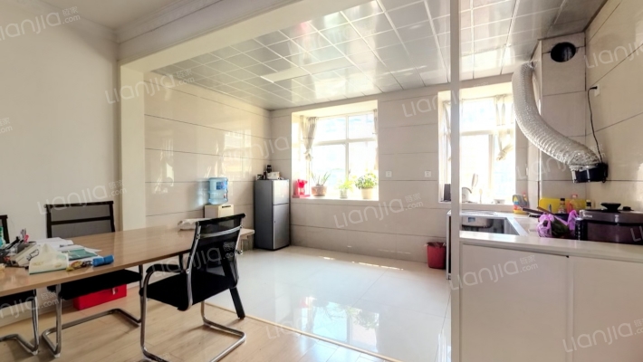 吉首农商银行和谐家园二手房实景图