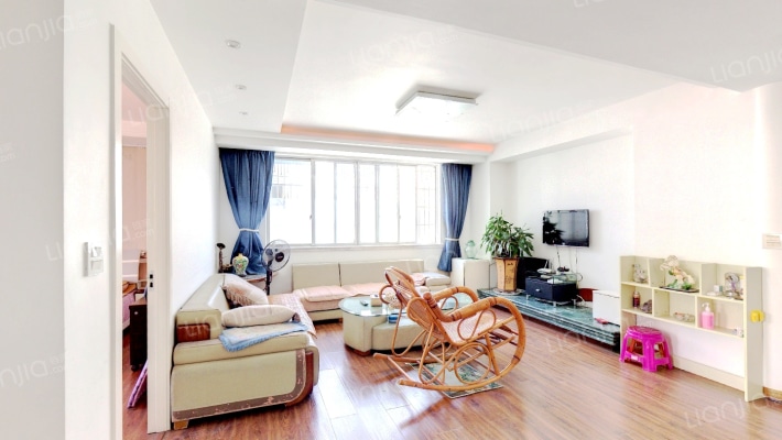 翡翠路二手房实景图