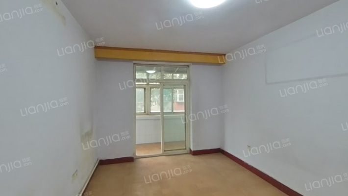 青年路乙六号院二手房实景图