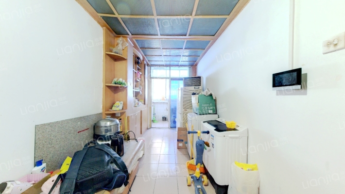 莲湖路第2散排二手房实景图